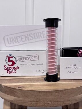 5 Second Rule UC Game | PlayMonster Adult Party Card Game EUC